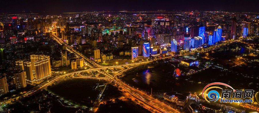 海口夜色璀璨。南海網記者 劉洋攝.jpg